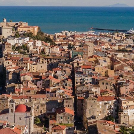 Torrione San Lorenzo I Terracina Kültér fotó