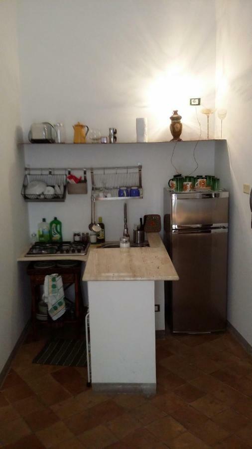 Torrione San Lorenzo I Terracina Kültér fotó